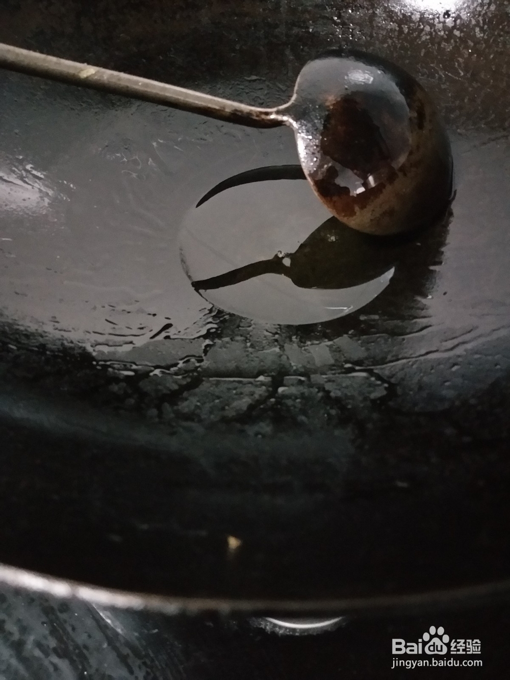 怎样做葱头丁炒鸡蛋？