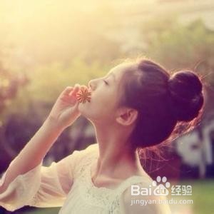 脸上长斑的原因是什么