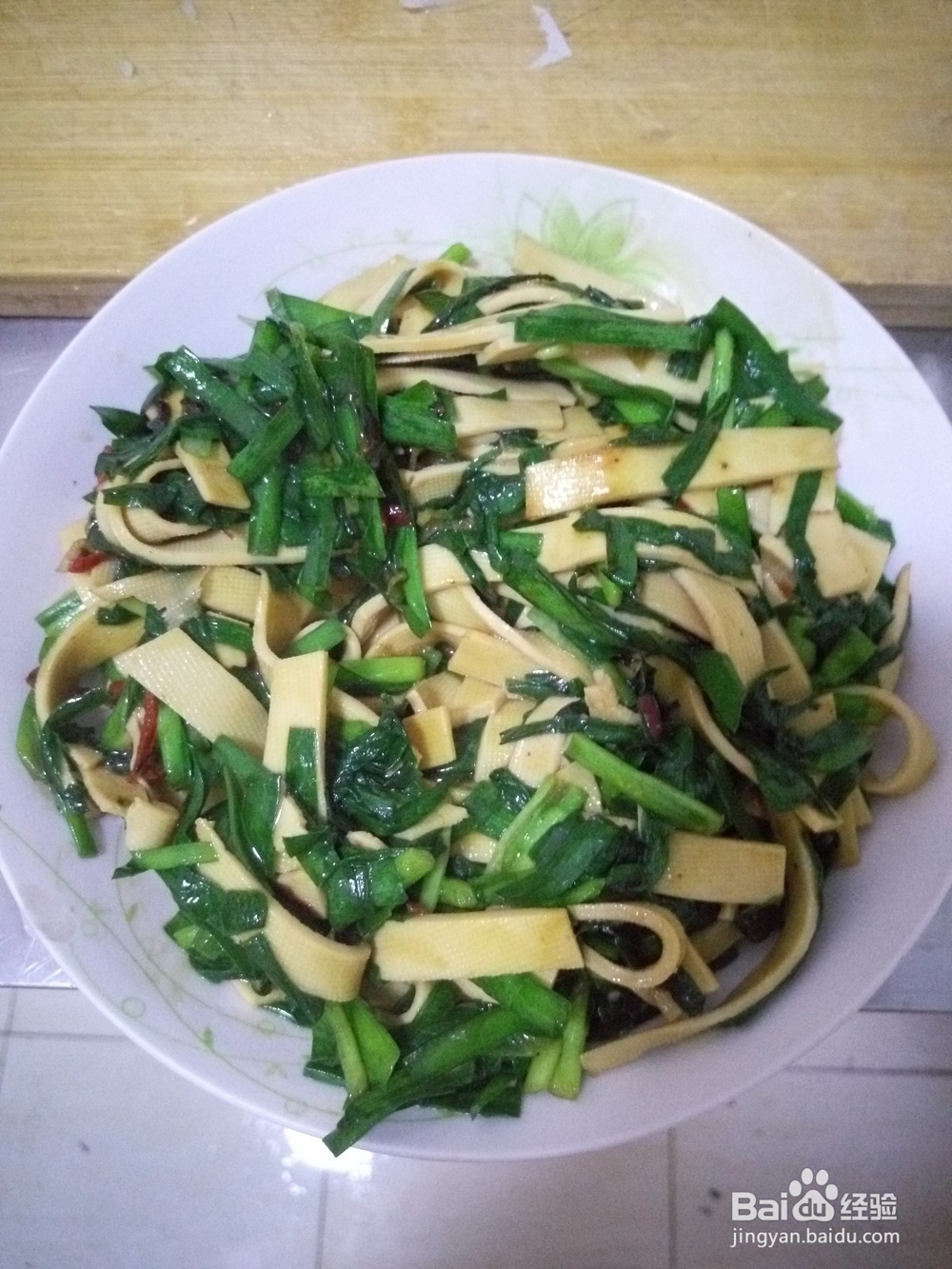 韭菜炒豆腐皮怎么做——韭菜炒豆腐皮