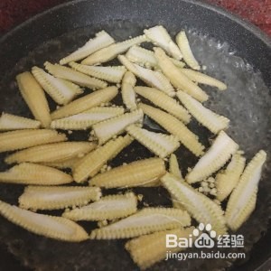 玉米笋炒肉怎么做