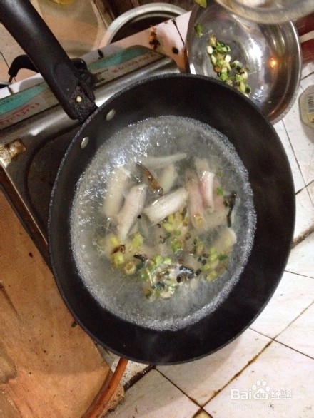 丝丁鱼的做法