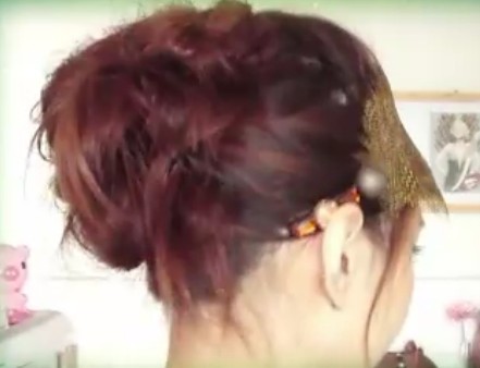 圣诞花苞头的扎法视频