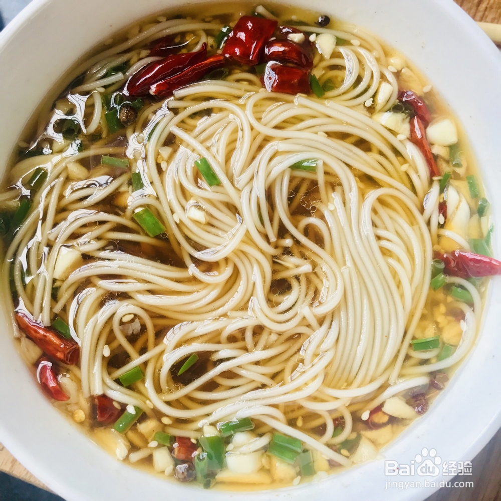 应该这样做酸辣汤面