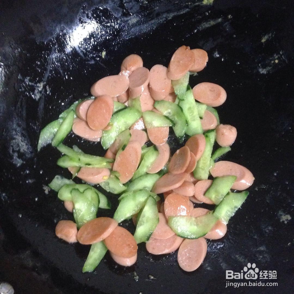 最简单的火腿肠炒鸡蛋