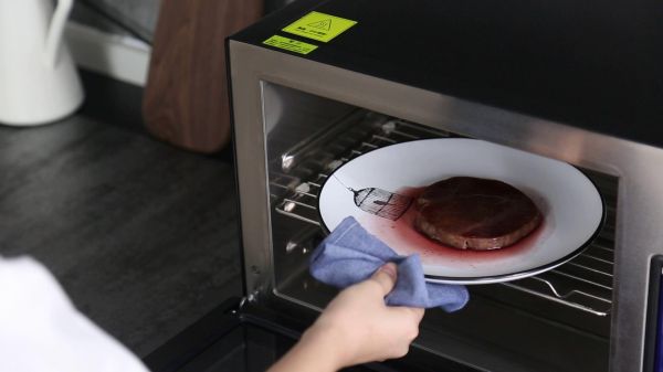 嫩烤黑椒红酒牛排