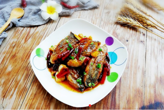 红烧带鱼的做法