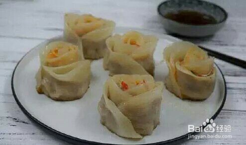 简简单单做玫瑰饺子