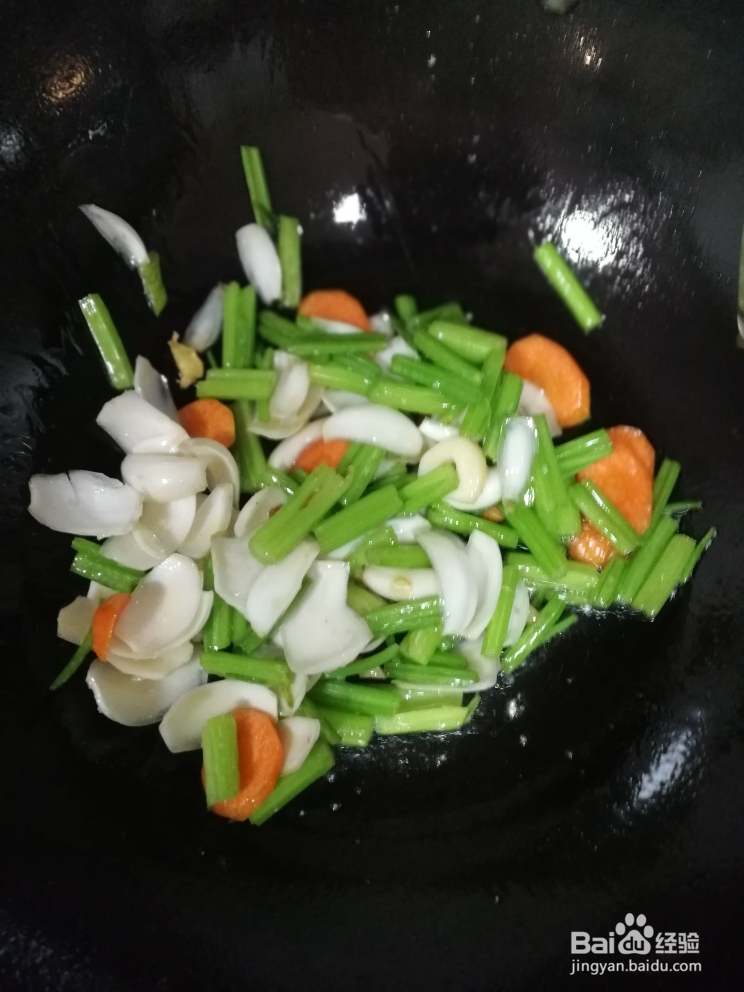 如何做好腰果百合炒西芹