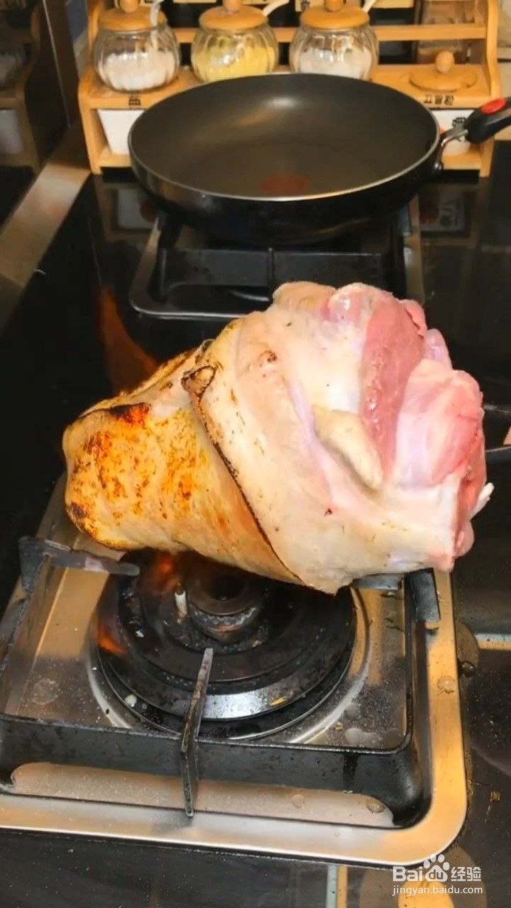 如何制作家庭版红烧肘子
