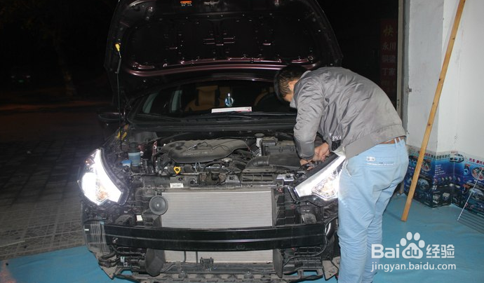 K3怎么拆保险杠