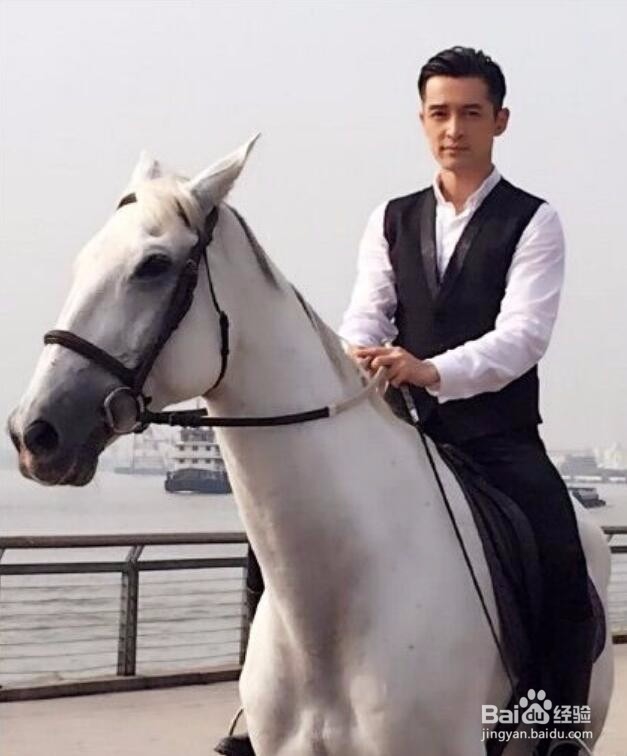 客观评价胡歌长相,需要细细品味,脸型是硬伤