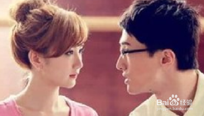 怎么让一个讨厌你的女生突然喜欢上你