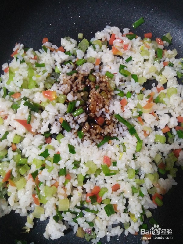 鸡蛋炒饭的做法