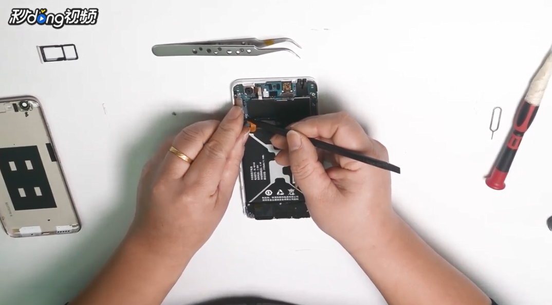 金立手机M6如何拆解