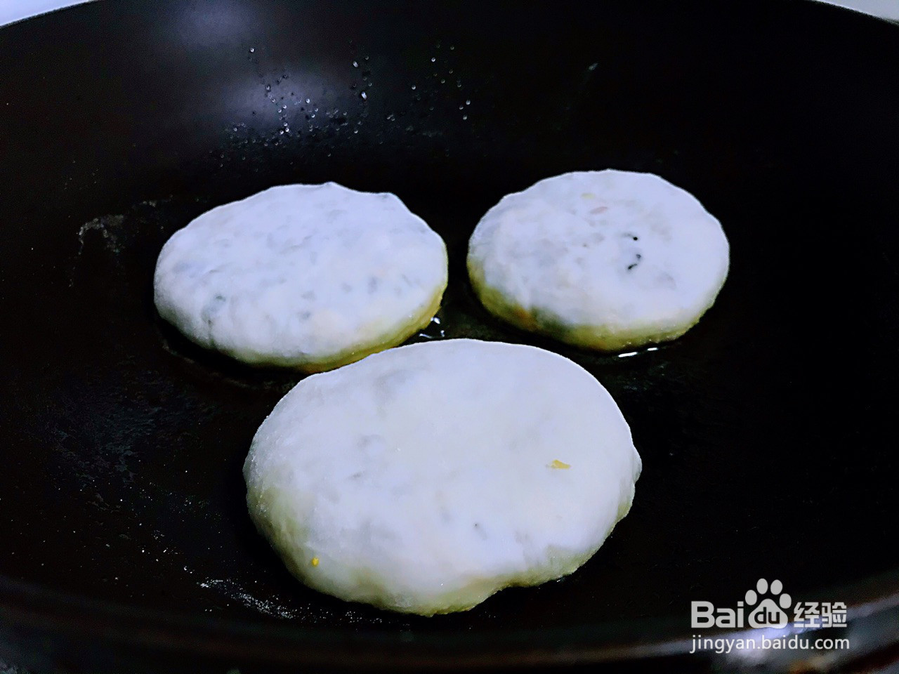 鲜韭菜馅饼的做法