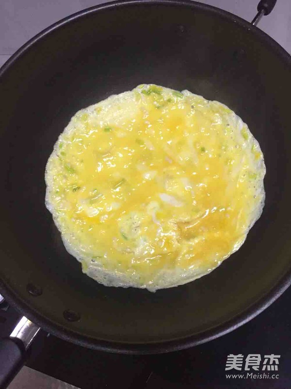 香葱摊鸡蛋的做法