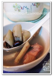 【味噌汤】白味噌和赤味噌的区别？煮味噌汤的技巧？