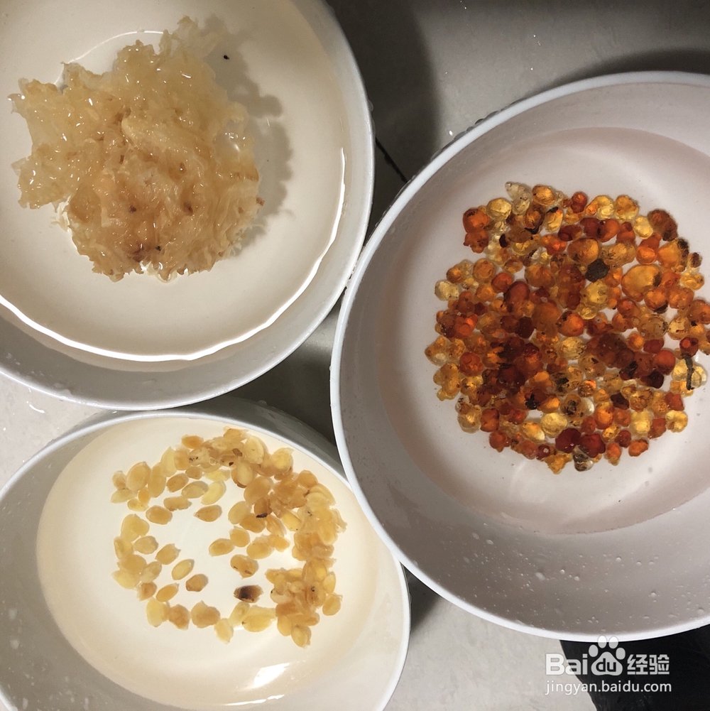 如何做一款好吃的桃胶皂角银耳羹