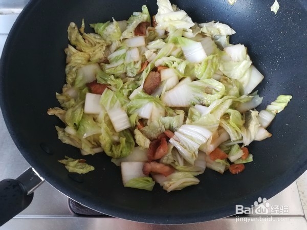 油豆腐炖白菜