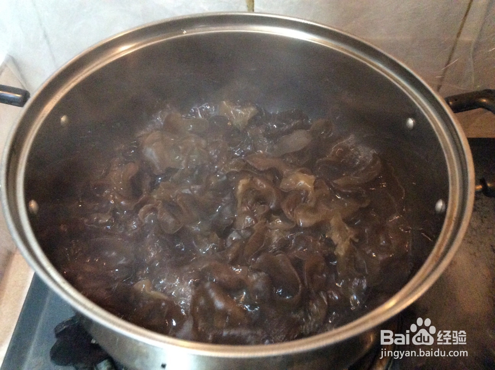 木耳甜椒鸡丝的做法