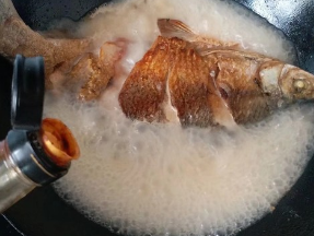 红烧鱼制作步骤