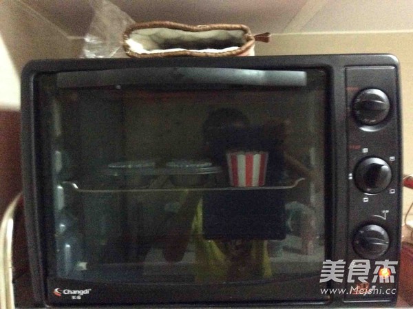 奶香纸杯蛋糕