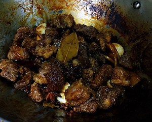 炆牛白腩的做法