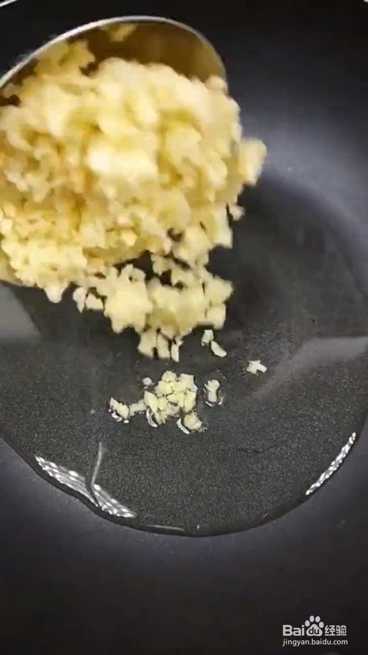 怎么做蒜香排骨