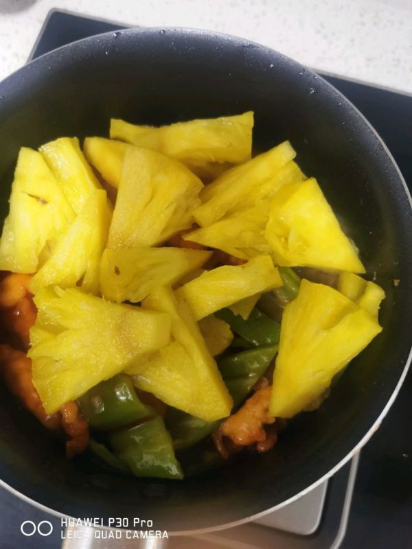 学校食堂经典菜～菠萝鸡片