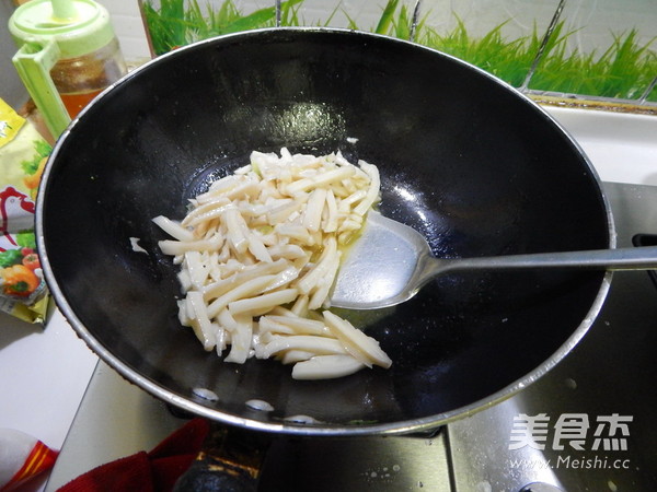 茄汁藕条的做法