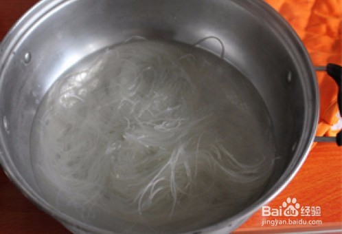 享受素食下饭菜之剁椒蒸娃娃菜家常做法教程