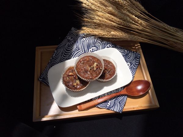 红糖核桃红枣蛋糕