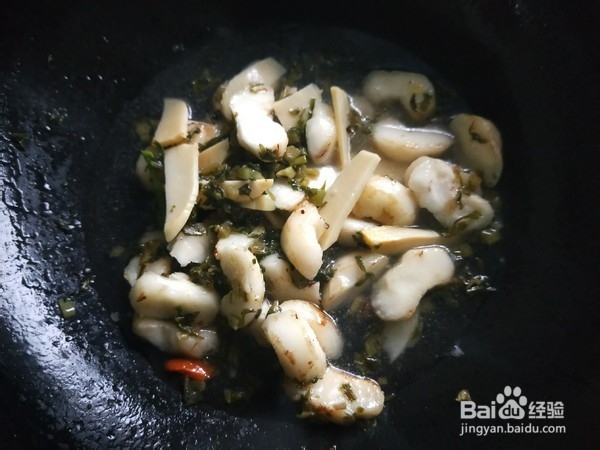 雪菜冬笋炒马蹄的制作方法