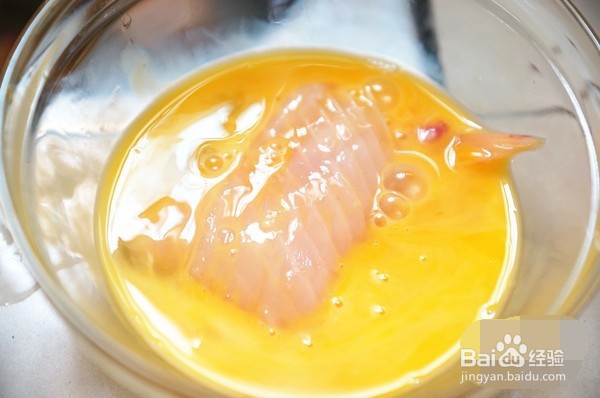 椒盐鱼骨的做法过程