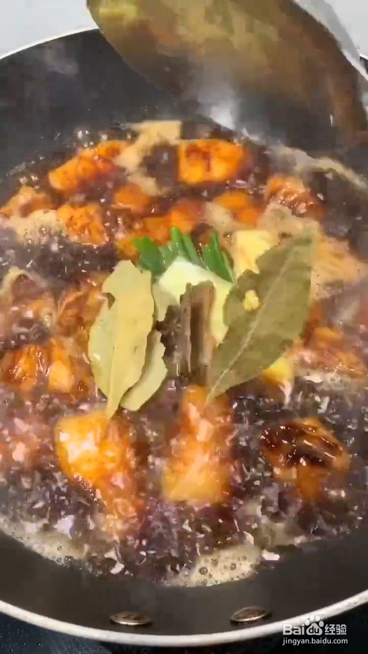如何在家弄美味好吃的红烧五花肉鹌鹑蛋