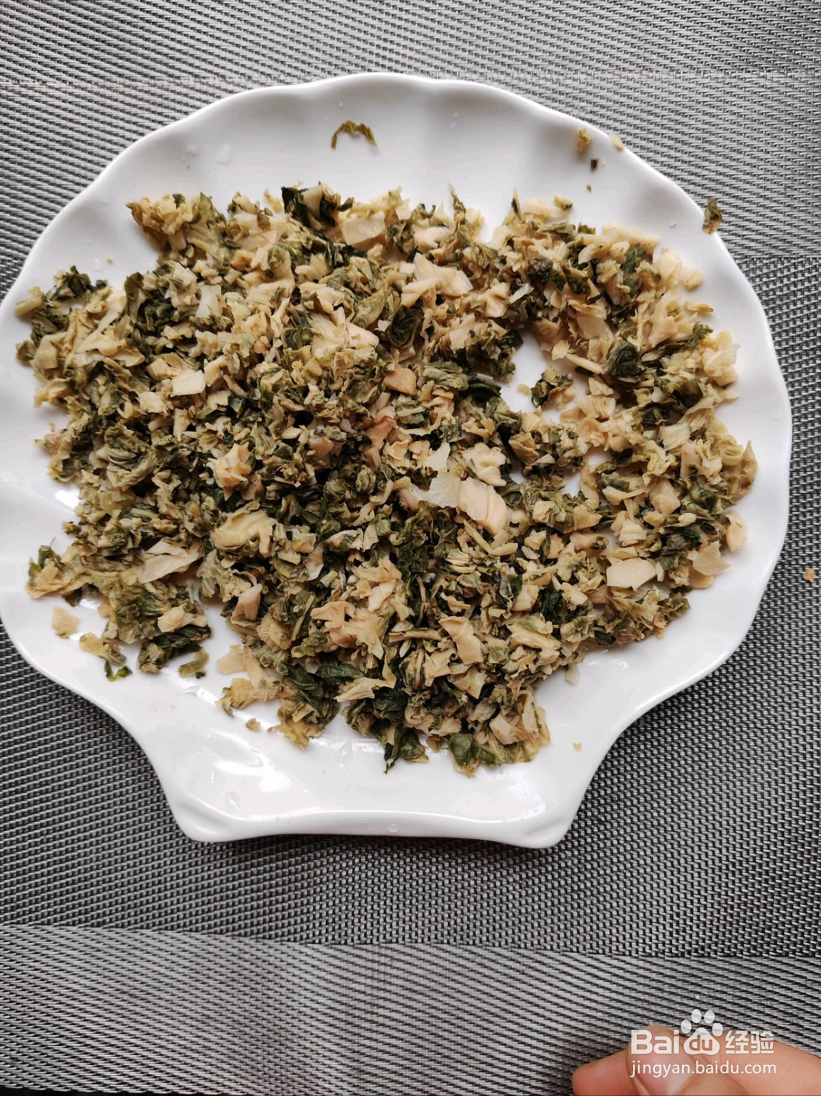 肉沫炒干菜心的做法