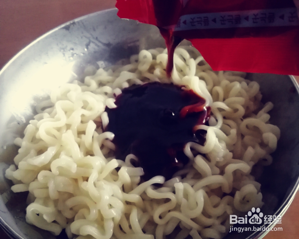 诱惑味蕾的火鸡面