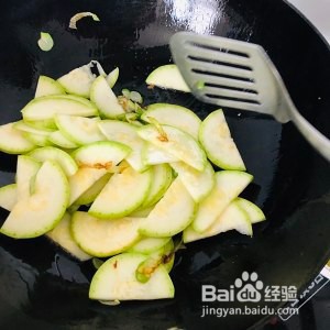教你怎么做西葫芦炒鸡蛋