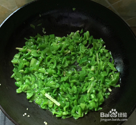 家常菜青椒炒鸡蛋