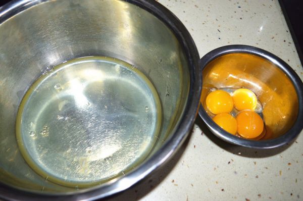 香橙戚风蛋糕卷