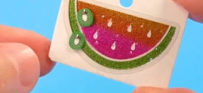 怎样给芭比制作漂亮的水果耳钉