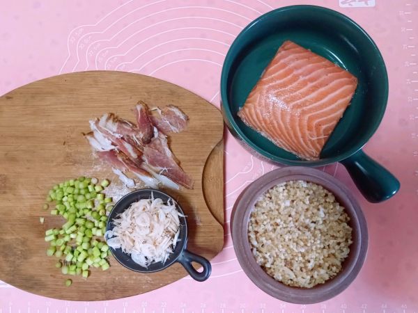 三文鱼藜麦炒饭