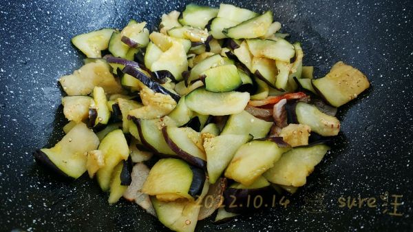 茄茄葱香肉酱面