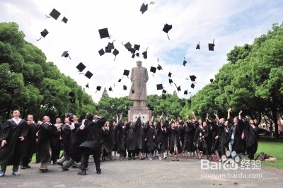 <b>如何度过一个有意义的大学生活</b>