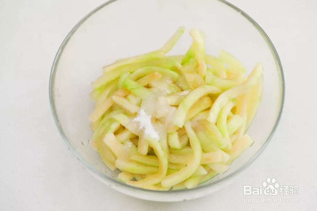 凉拌西瓜皮怎么做