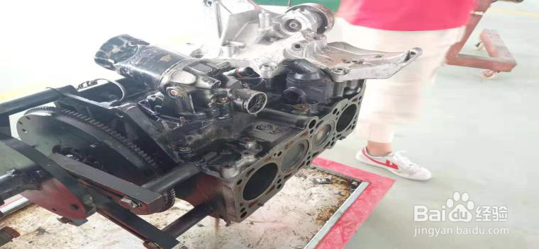 活塞连杆组怎么拆装?