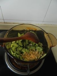 黄瓜鸡蛋汤详细做法