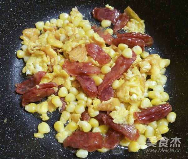 香肠酱油炒饭