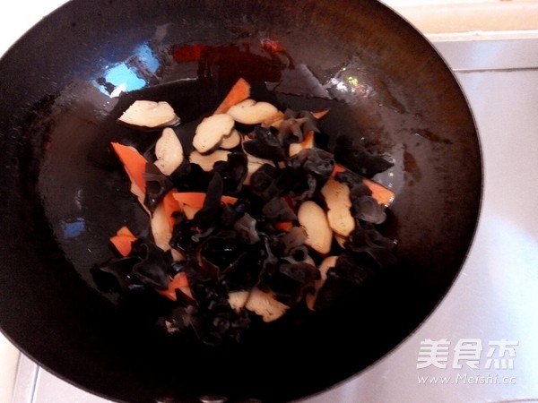 什锦炒豆干的做法