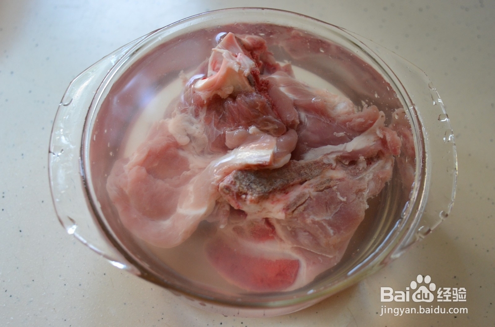 尾骨粉丝茶树菇汤